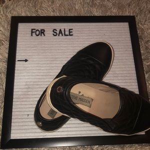 Steve Madden Sneakers
